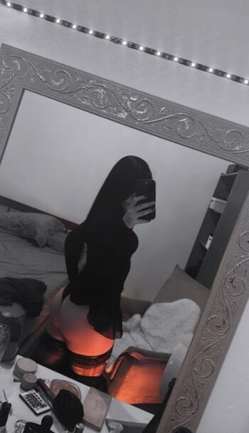 Full leaked Seliinacat private photo