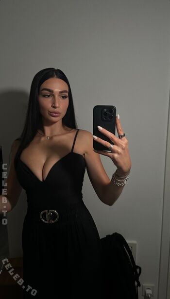 Full leaked Selilavie private onlyfans photo