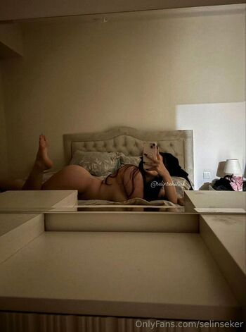 Full leaked Selinseker private onlyfans photo
