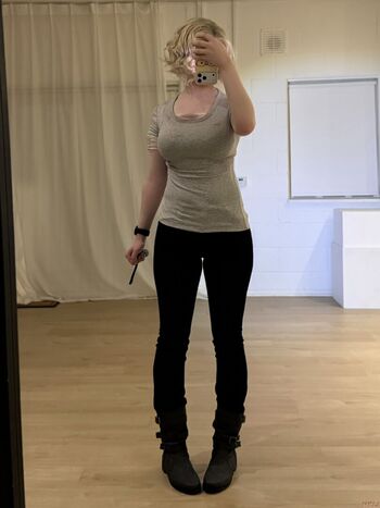 Full leaked Sellenelle private photo