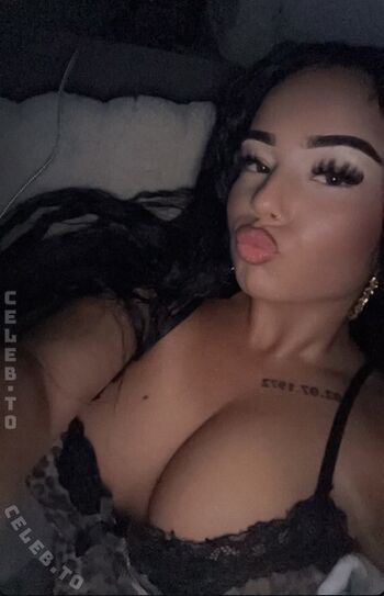 Full leaked Seloo private photo