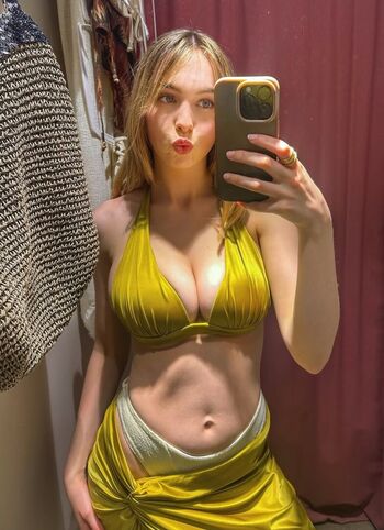 Full leaked Serena skybourne private photo