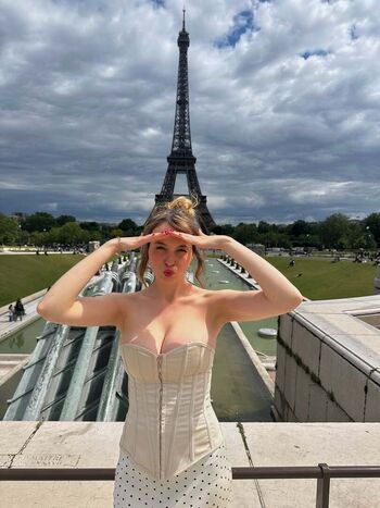 Full leaked Serena skybourne private photo