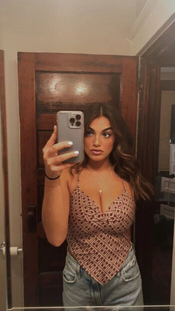 Full leaked Serena private photo