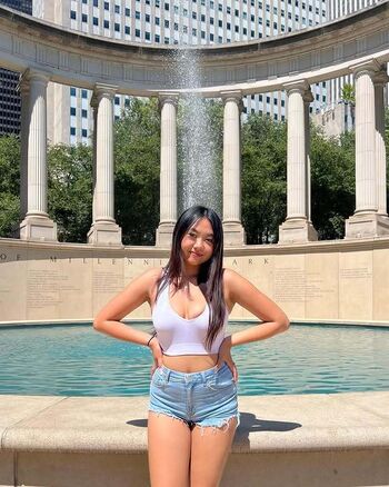 Full leaked Serina xiong page private onlyfans photo