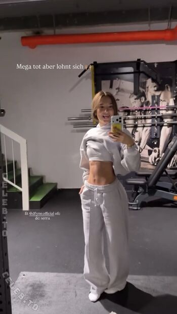 Full leaked Serra tzcn private onlyfans photo