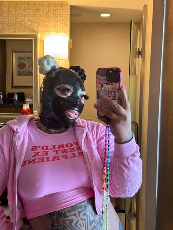 Full leaked Serveava private onlyfans photo