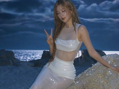 Full leaked Seulgi page private photo