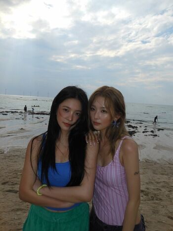 Full leaked Seulgi page private photo