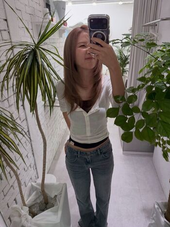 Full leaked Seulgi private photo