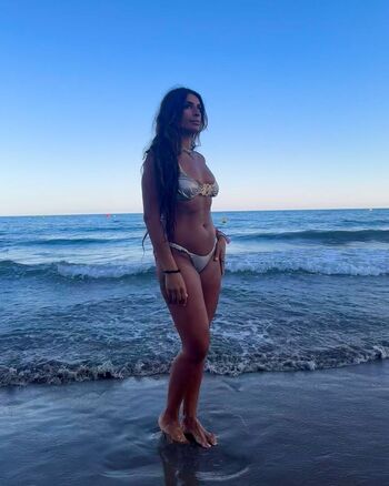 sevdaliza