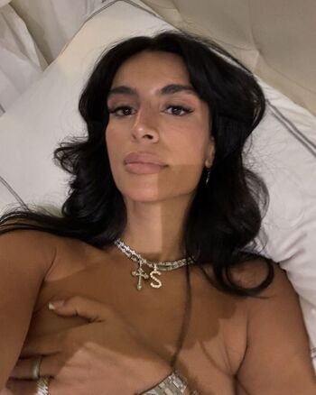 Full leaked Sevdaliza private photo