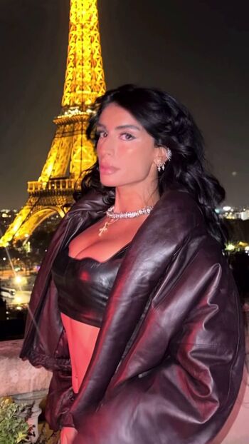 Full leaked Sevdaliza page private photo