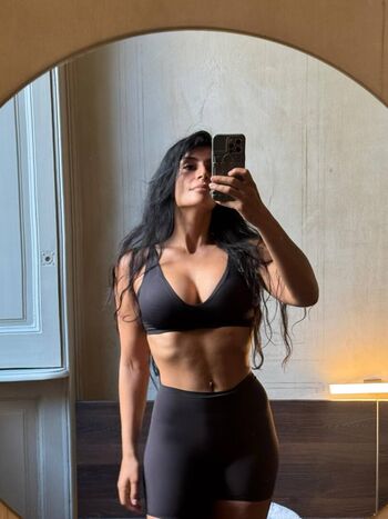 sevdaliza
