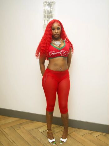 Full leaked Sexxy red private photo