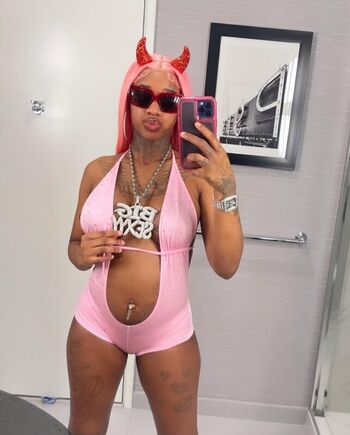 Full leaked Sexxy red private photo
