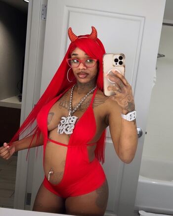 Full leaked Sexxy red private photo