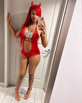 Full leaked Sexxy red private photo