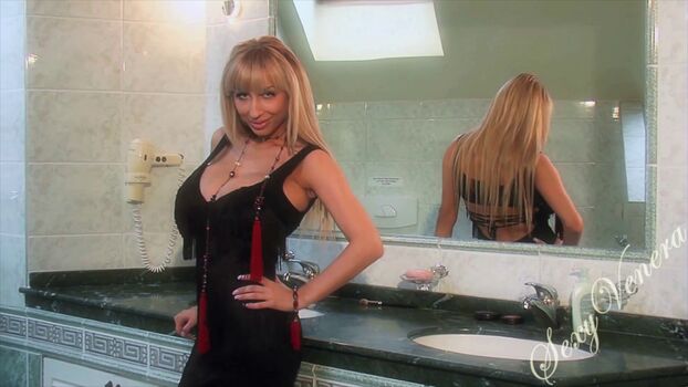 Full leaked Sexy venera page private onlyfans photo