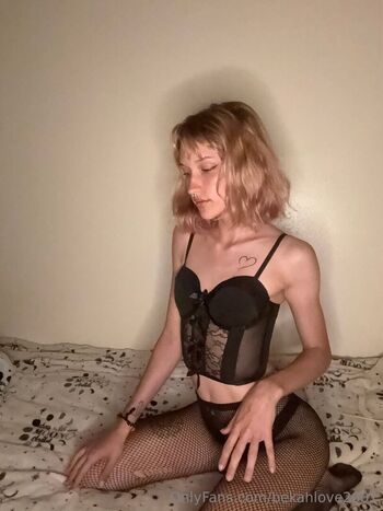 Full leaked Sexybunny private onlyfans photo