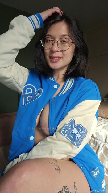 Full leaked Sexywaterflower page private onlyfans photo