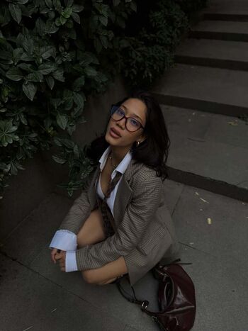 Full leaked Seymaugurr private onlyfans photo