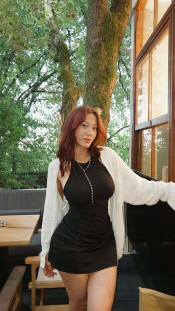 Full leaked Seymaugurr private onlyfans photo