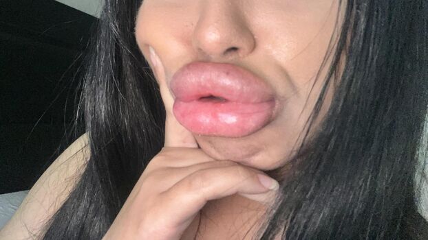 Full leaked Sgzg private onlyfans photo