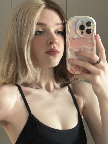 Full leaked Shadsi private photo
