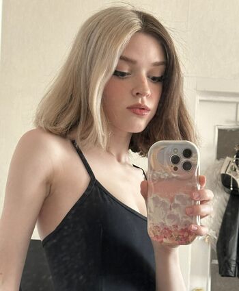 Full leaked Shadsi private photo