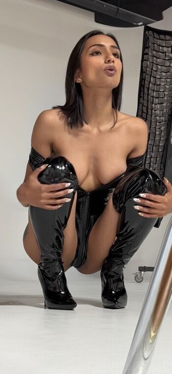 Full leaked Shaghana doyle private onlyfans photo