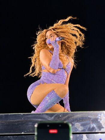shakira