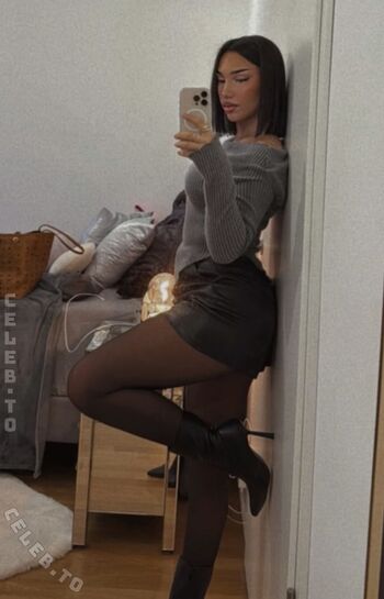 Full leaked Shakiravv private onlyfans photo