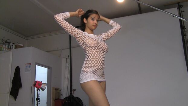 Full leaked Shanaya private photo