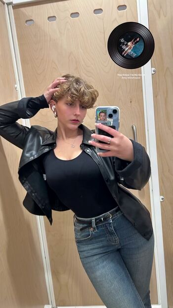 Full leaked Shaniah private onlyfans photo