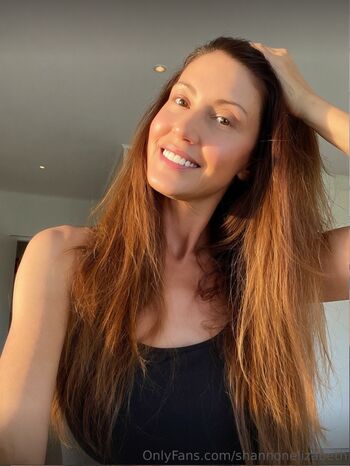 Shannon Elizabeth