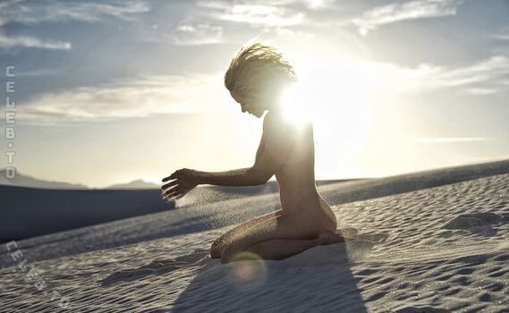 Full leaked Shantel vansanten  page private photo
