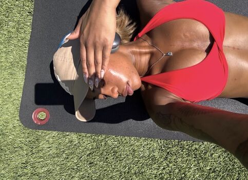 Full leaked Shapedbylondon private photo