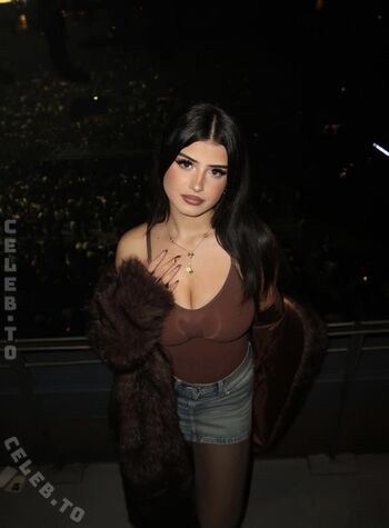 Full leaked Shathi private onlyfans photo