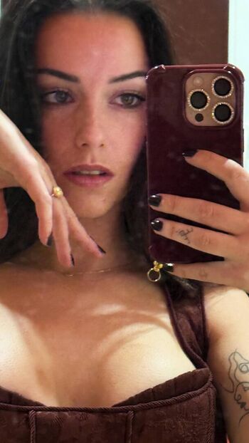 Full leaked Shauna dewit page private onlyfans photo