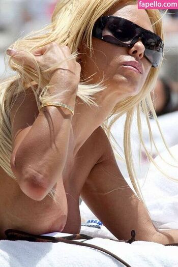 Full leaked Shauna sand private photo