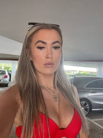 Full leaked Shaunagames private onlyfans photo