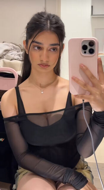 Full leaked Shayax private photo