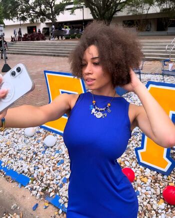 Full leaked Shego shegone private onlyfans photo