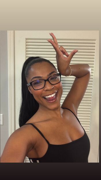 Full leaked Shelbischauble private onlyfans photo