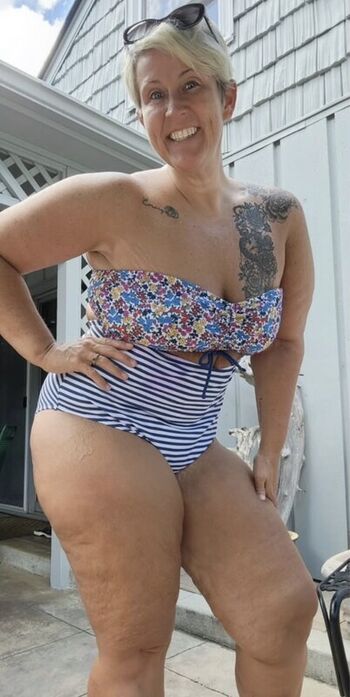 shellybelly8098