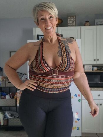 Full leaked Shellybelly private photo