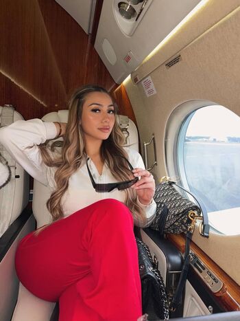 Full leaked Shelseeparlin private onlyfans photo