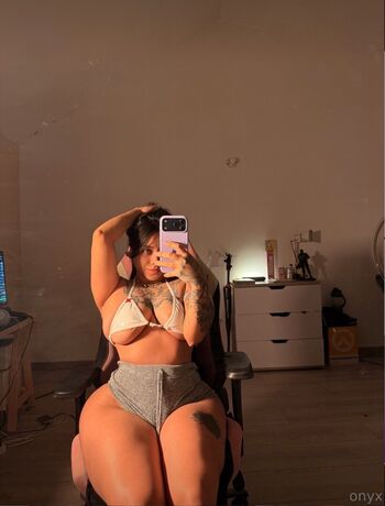 Full leaked Sherryshen  page private photo