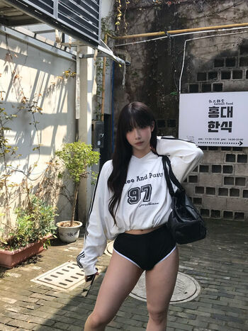 Full leaked Shiliuyelei private photo